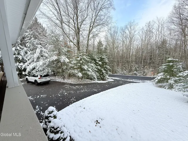 $2,000 | 23 Hillcrest Drive, Warrensburg, NY 12845