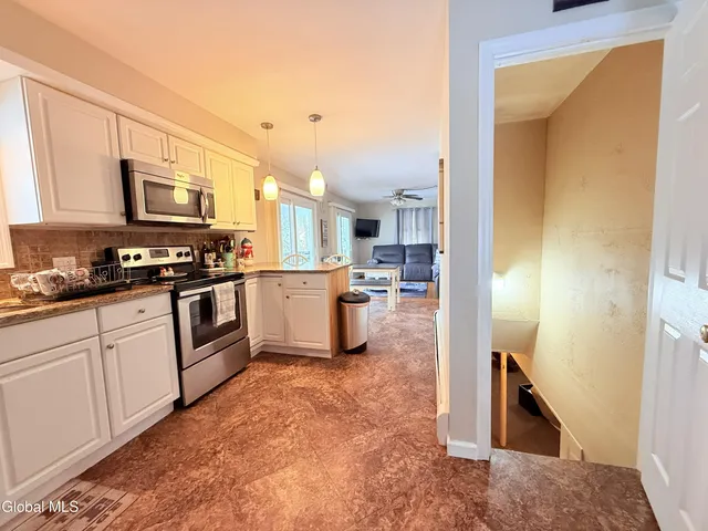 $2,000 | 23 Hillcrest Drive, Warrensburg, NY 12845