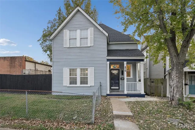 $215,000 | 510 Holly Hills Avenue, St. Louis, MO 63111