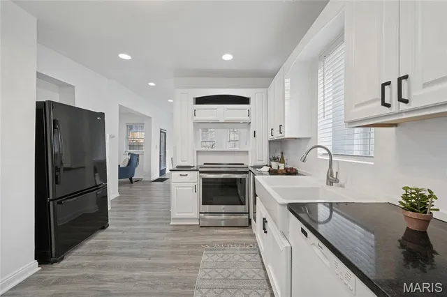 $215,000 | 510 Holly Hills Avenue, St. Louis, MO 63111