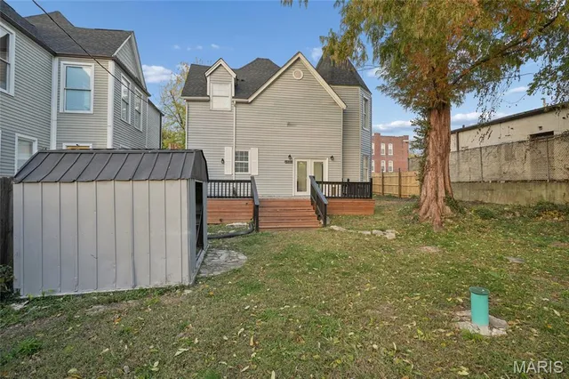 $215,000 | 510 Holly Hills Avenue, St. Louis, MO 63111