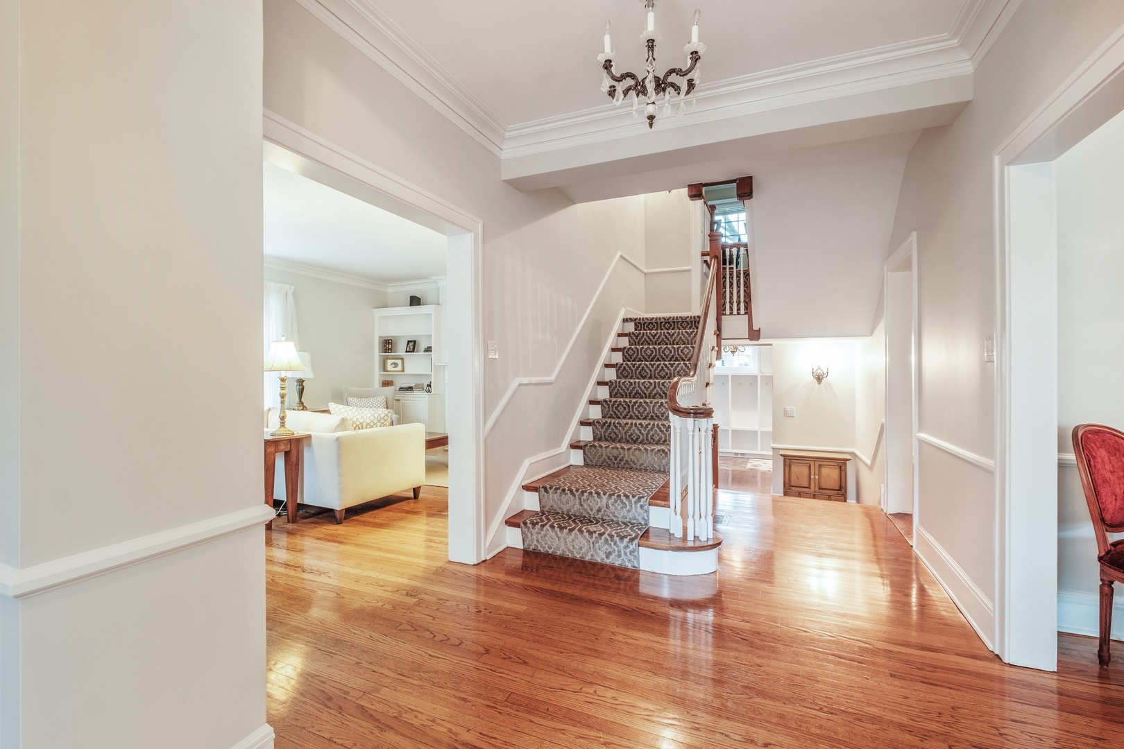 268 Ridge Avenue Winnetka, IL 60093 - Photo 3 of 26 a view of entryway and hall with wooden floor