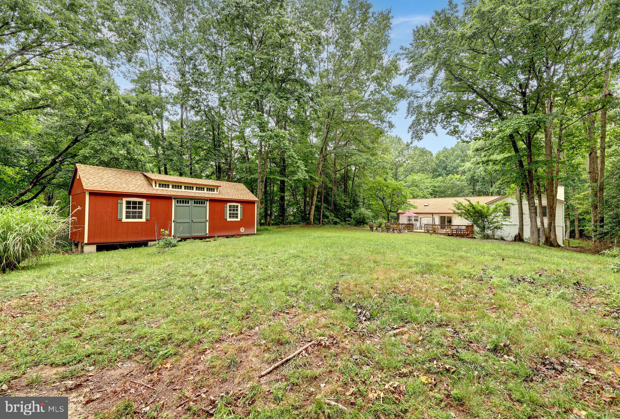 8170 Sinclair Mill Road Manassas, VA 20112 - Photo 36 of 45