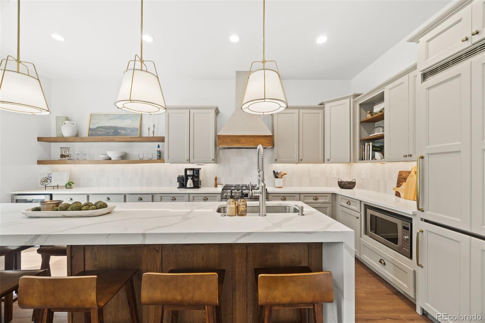 6119 Reed Way Arvada, CO 80003 - Photo 13 of 38