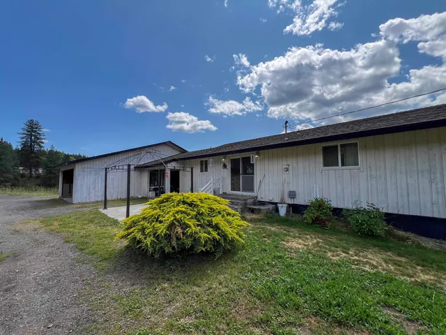 $440,000 | 598 North 395th Highway, Kettle Falls, WA 99141