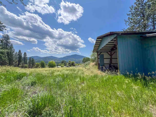 $440,000 | 598 North 395th Highway, Kettle Falls, WA 99141