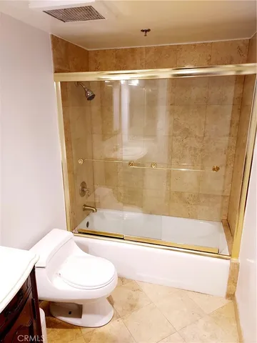 $7,500 | 10660 Wilshire Boulevard, Unit 309, Los Angeles, CA 90024