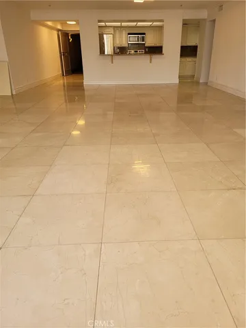 $7,500 | 10660 Wilshire Boulevard, Unit 309, Los Angeles, CA 90024