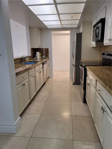 $7,500 | 10660 Wilshire Boulevard, Unit 309, Los Angeles, CA 90024