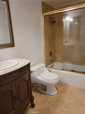 $7,500 | 10660 Wilshire Boulevard, Unit 309, Los Angeles, CA 90024