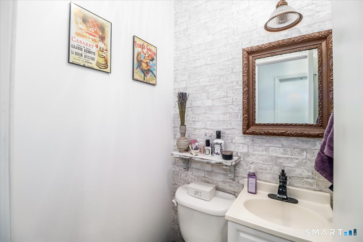 38 Candlewood Lake Road South, Unit 3 New Milford, CT 06776 - Photo 20 of 35