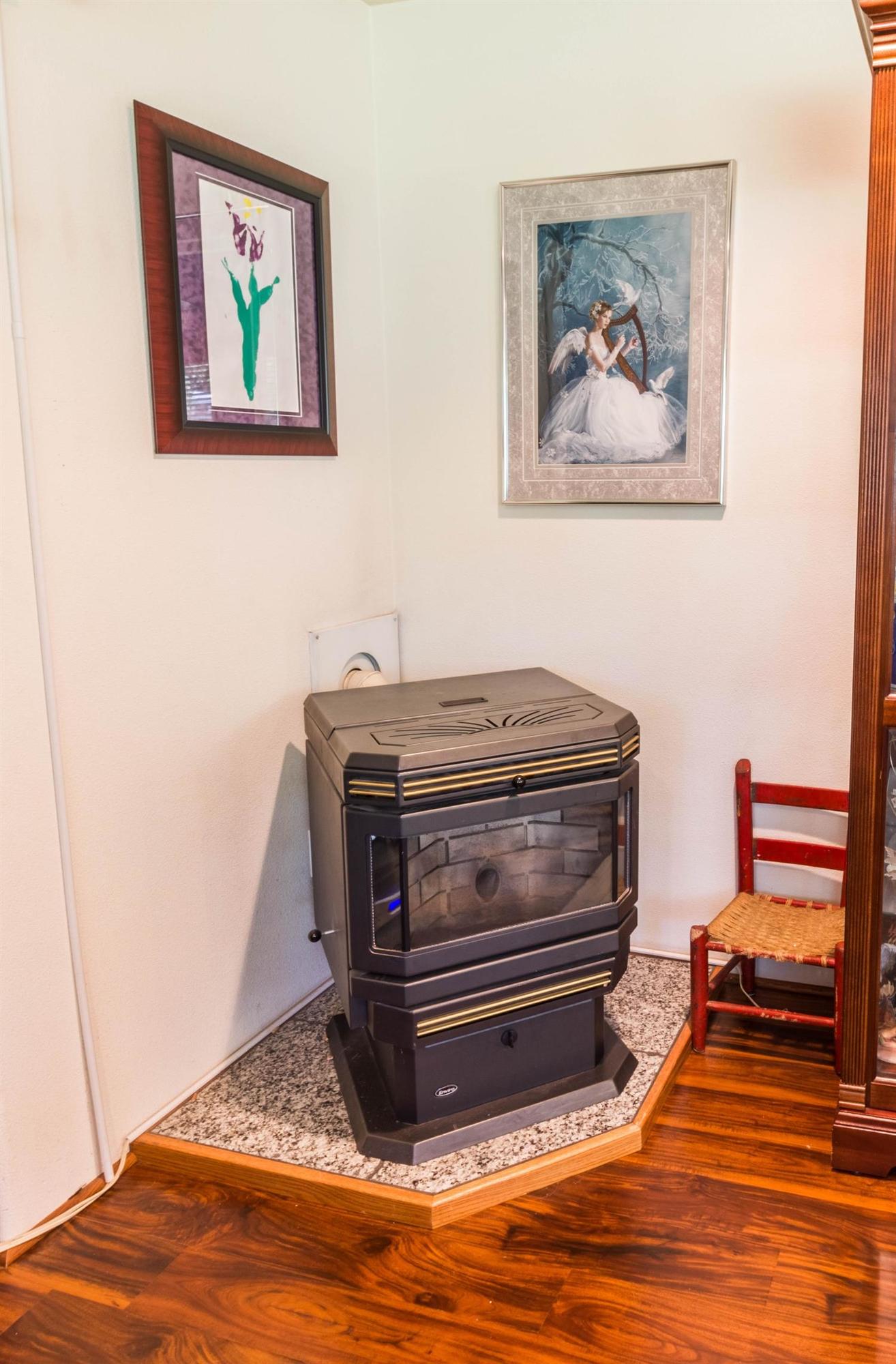 5747 Old Stage Road Central Point, OR 97502 - Photo 19 of 22 Additional Photo