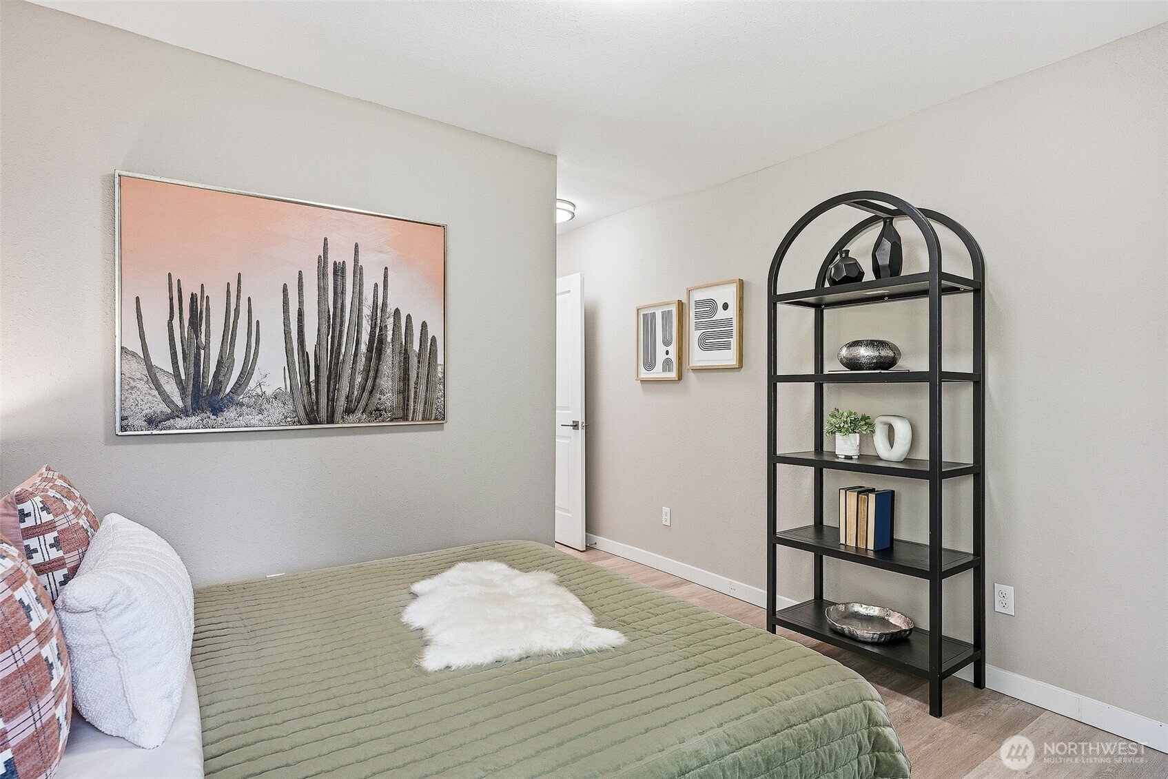 18824 80th Avenue West Edmonds, WA 98026 - Photo 16 of 35 a bedroom with a bed and a dresser