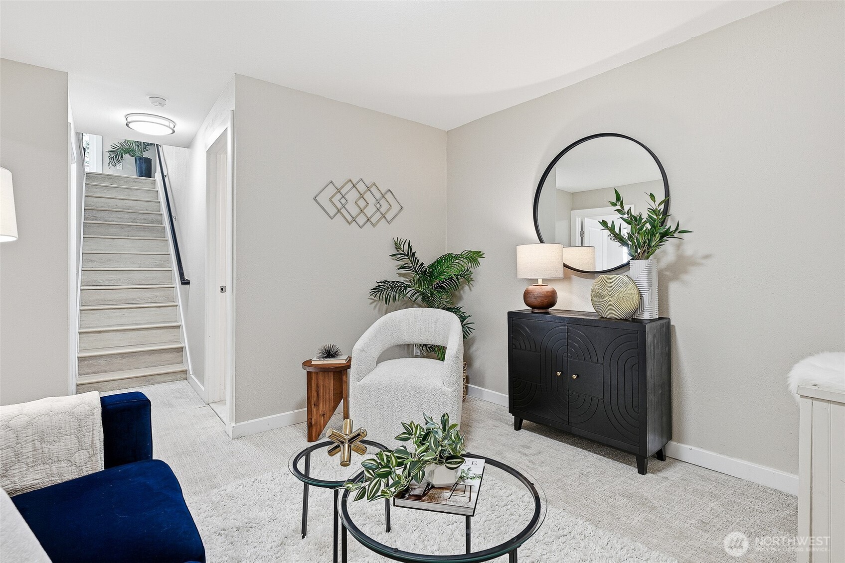 18824 80th Avenue West Edmonds, WA 98026 - Photo 21 of 35 a living room with furniture