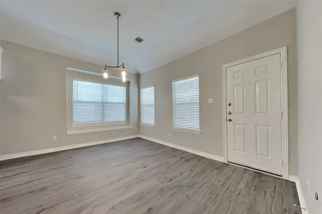 $1,825 | 2200 Jefferson Crossing Drive, Conroe, TX 77304