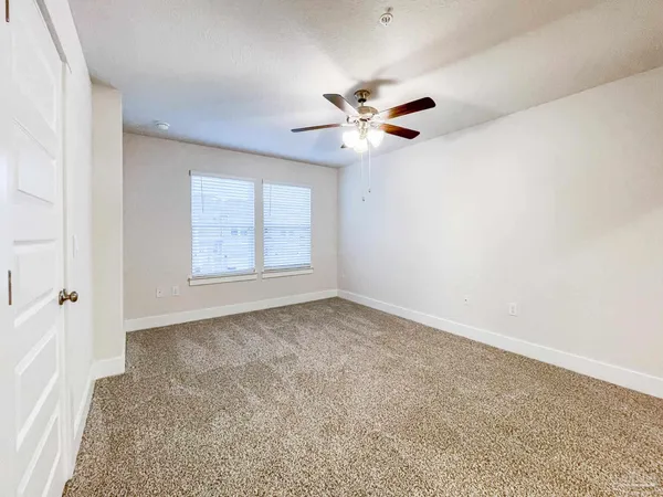 $1,695 | 9455 Nature Crk Lane, Pensacola, FL 32526