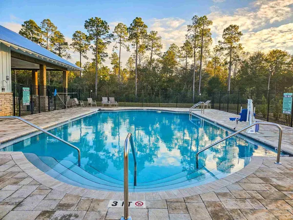 $1,695 | 9455 Nature Crk Lane, Pensacola, FL 32526