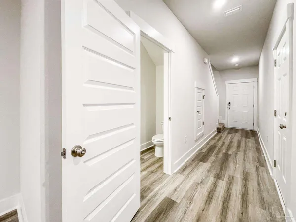 $1,695 | 9455 Nature Crk Lane, Pensacola, FL 32526