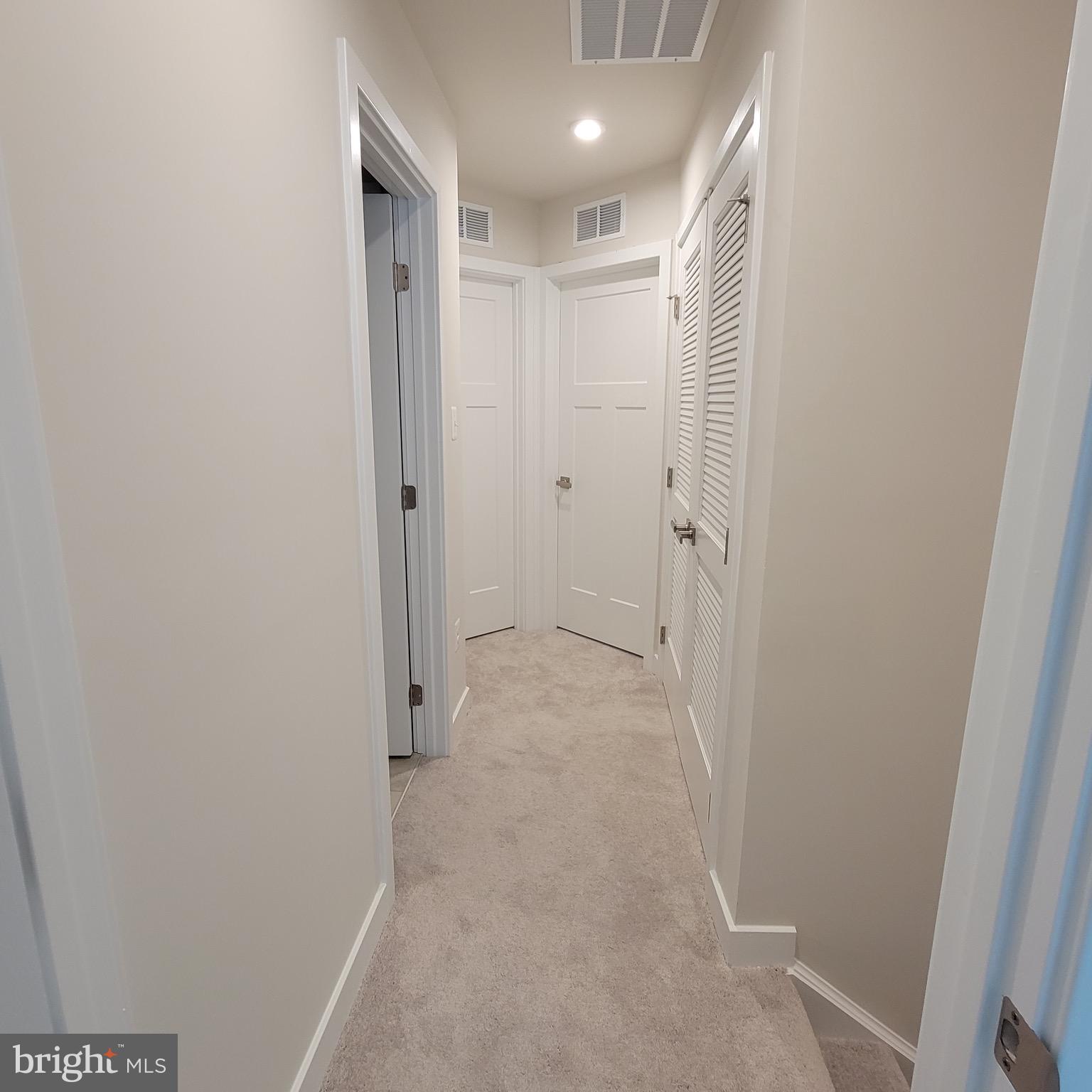 140 Fletcher Circle Middletown, DE 19709 - Photo 35 of 36 a view of a hallway