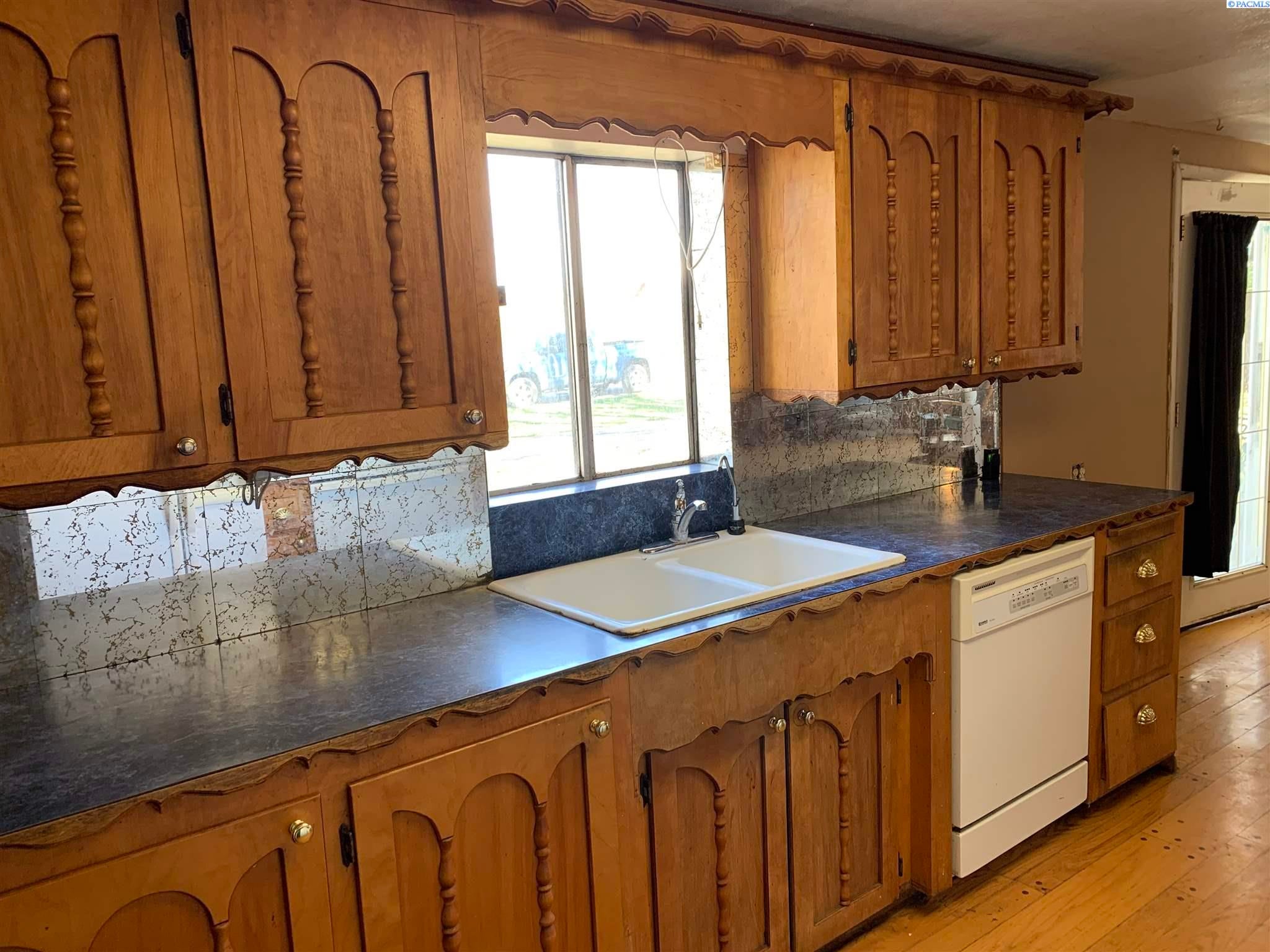 950 Lower County Line Road Prosser, WA 99350 - Photo 19 of 30 Gallery Image 19