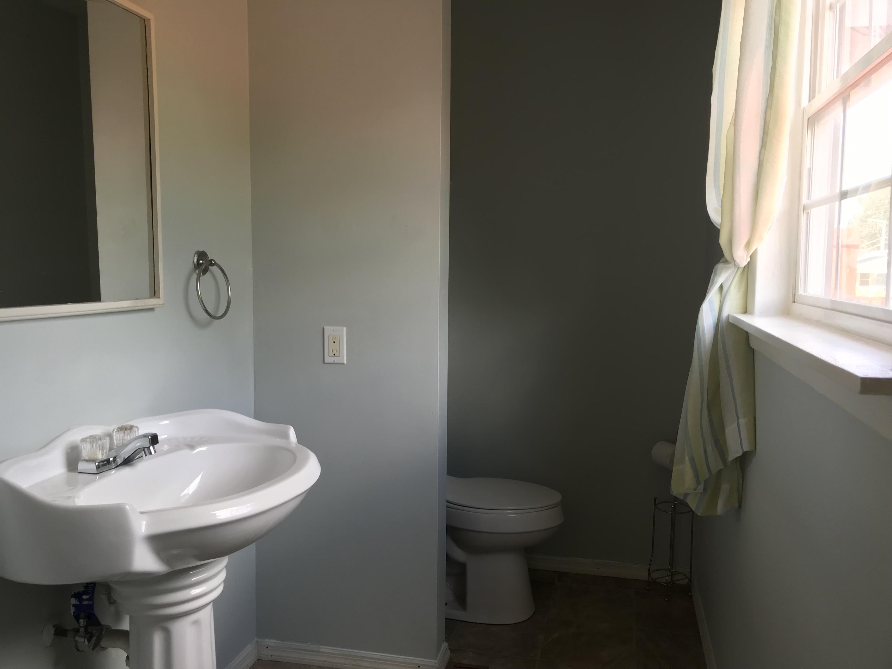 218 Clover Dale Road North Dunlap, TN 37327 - Photo 14 of 27 Clover Dale half bath