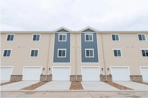 $1,900 | 21155 Gosling Road, Unit 47B, Spring, TX 77388