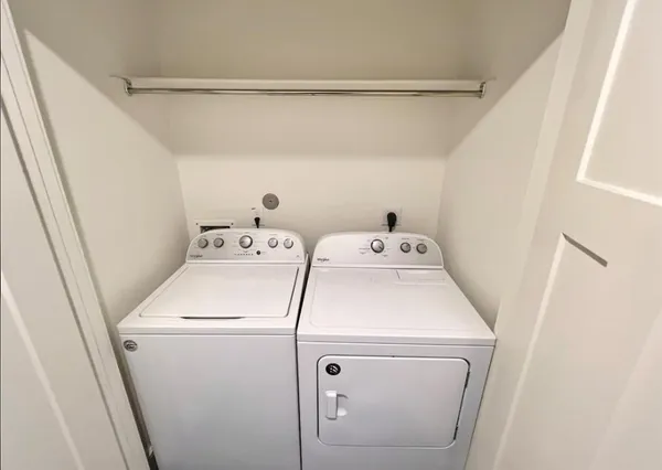 $1,900 | 21155 Gosling Road, Unit 47B, Spring, TX 77388