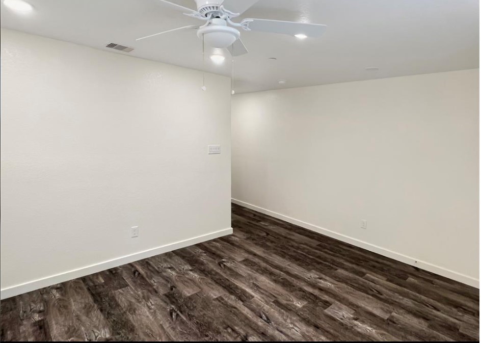21155 Gosling Road, Unit 47B Spring, TX 77388 - Photo 4 of 29 a view of an empty room