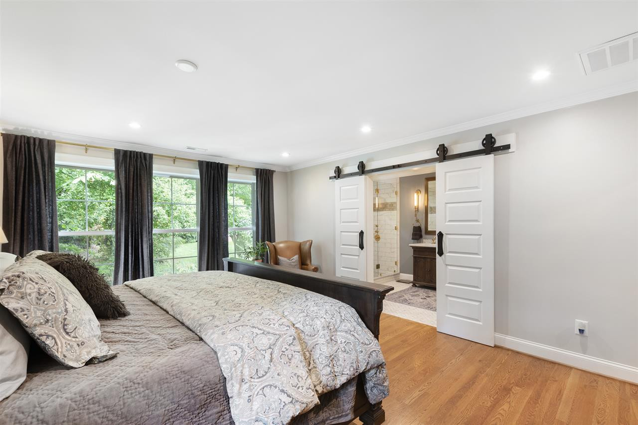 4607 Latimer Road Raleigh, NC 27609 - Photo 14 of 30 Photo 14