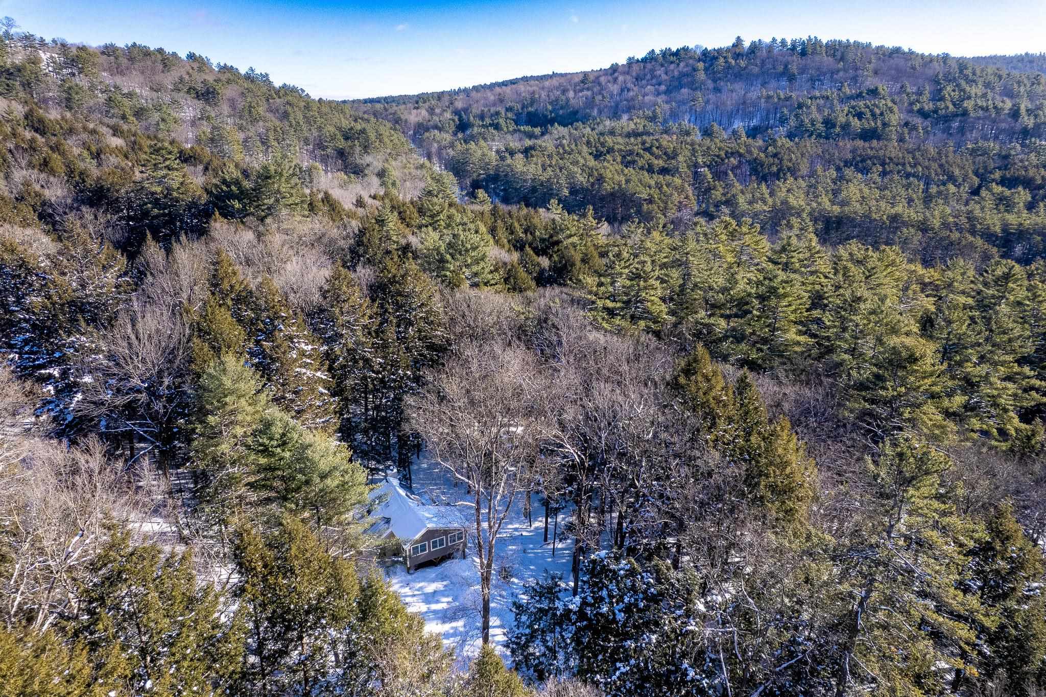 107 Jay Hill Road Hartford, VT 05001 - Photo 21 of 22