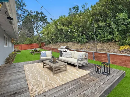 $1,398,000 | 8 Cherryhills Court, Lafayette, CA 94549