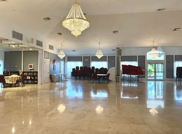 $270,000 | 276 North Cortez Drive, Unit 276, Pompano Beach, FL 33068