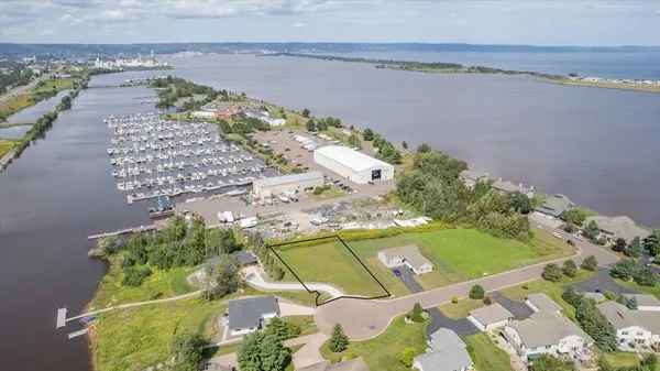 $199,000 | 550 Marina Drive, Superior, WI 54880