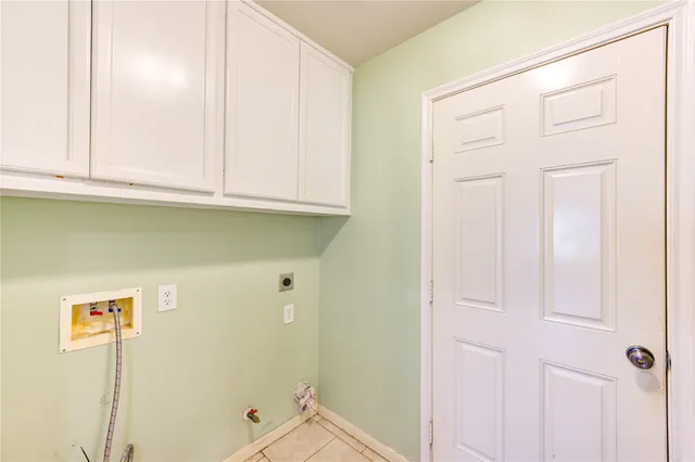 $1,995 | 9822 Memorial Crossing Drive, Tomball, TX 77375