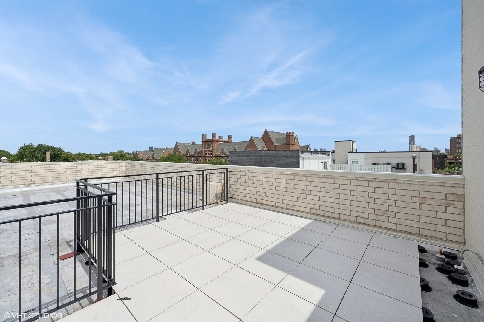 1615 West Irving Park Road, Unit 3S Chicago, IL 60613 - Photo 20 of 21