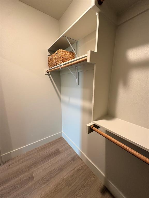 3751 Heritage Towne Blvd. Boulevard Midlothian, TX 76065 - Photo 10 of 20 a close view of closet