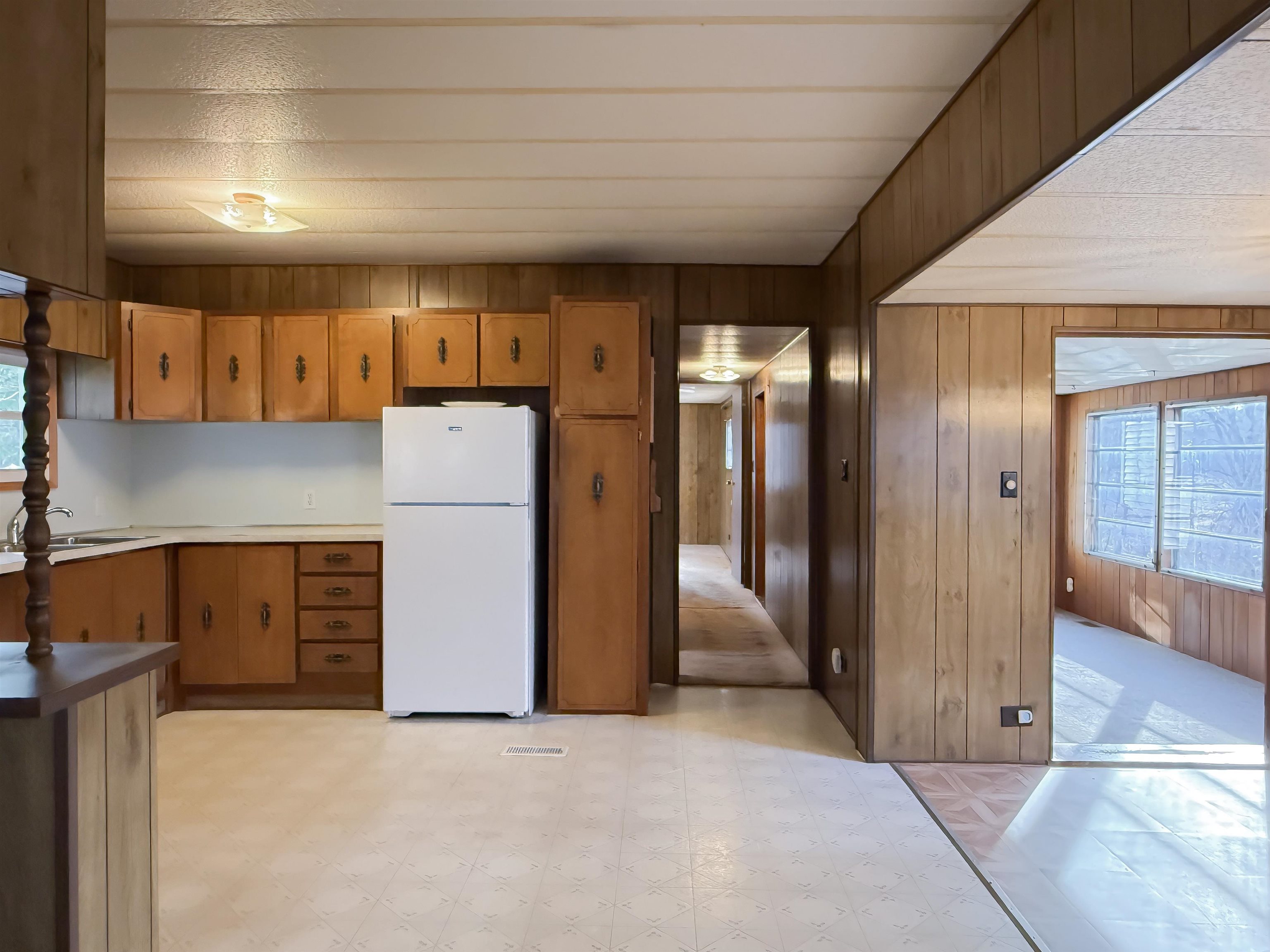 807 Nottingham Drive Exeter, NH 03833 - Photo 19 of 37