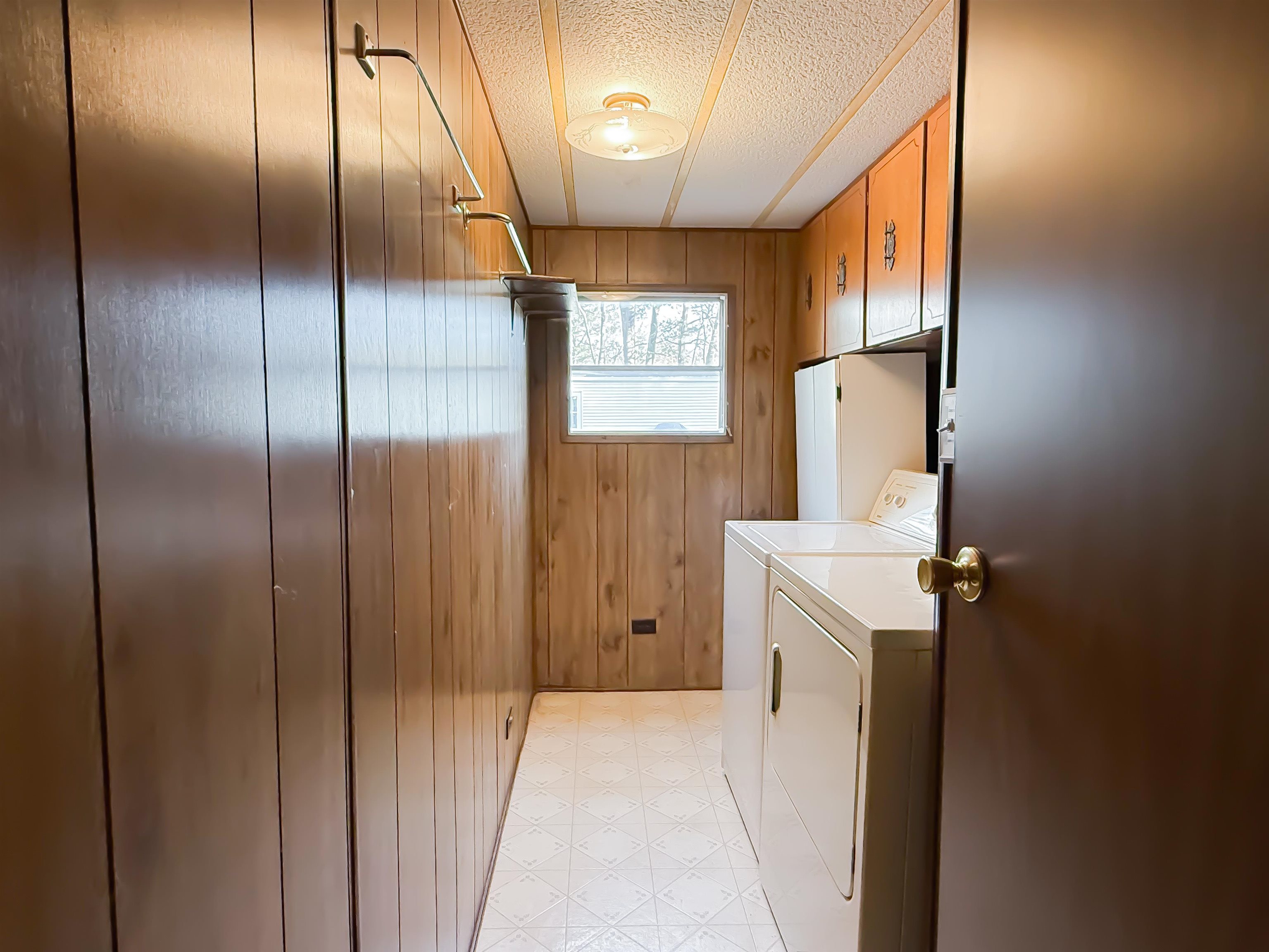 807 Nottingham Drive Exeter, NH 03833 - Photo 28 of 37