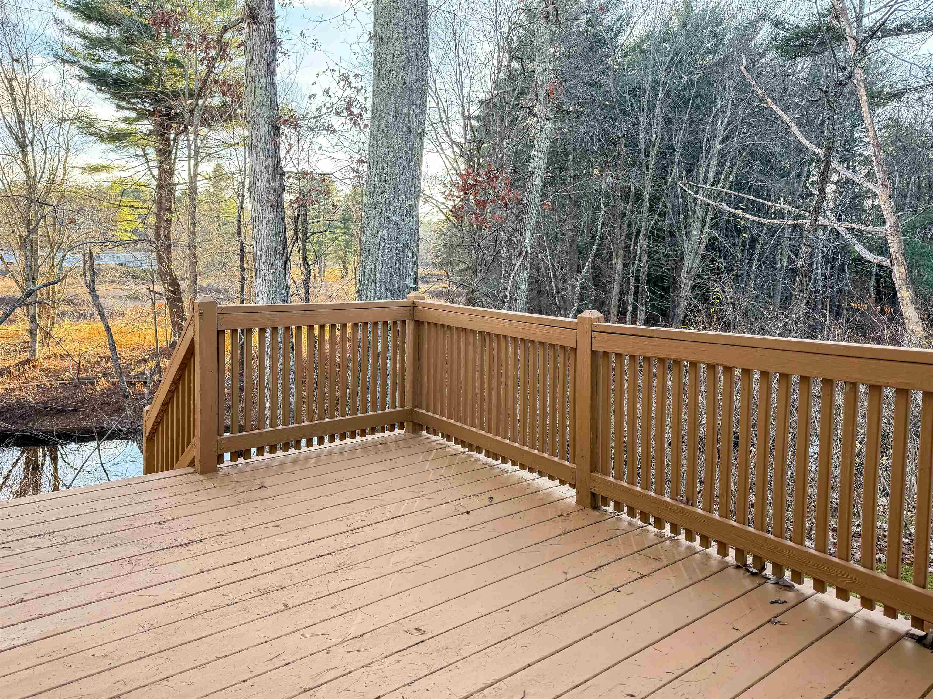 807 Nottingham Drive Exeter, NH 03833 - Photo 4 of 37