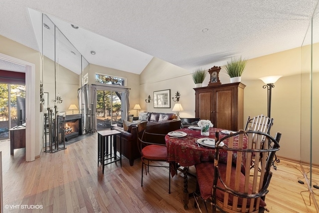 1255 Ranchview Court Buffalo Grove, IL 60089 - Photo 9 of 21