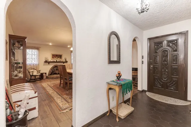 $269,000 | 28 Chatsford Court, Bloomington, IL 61704