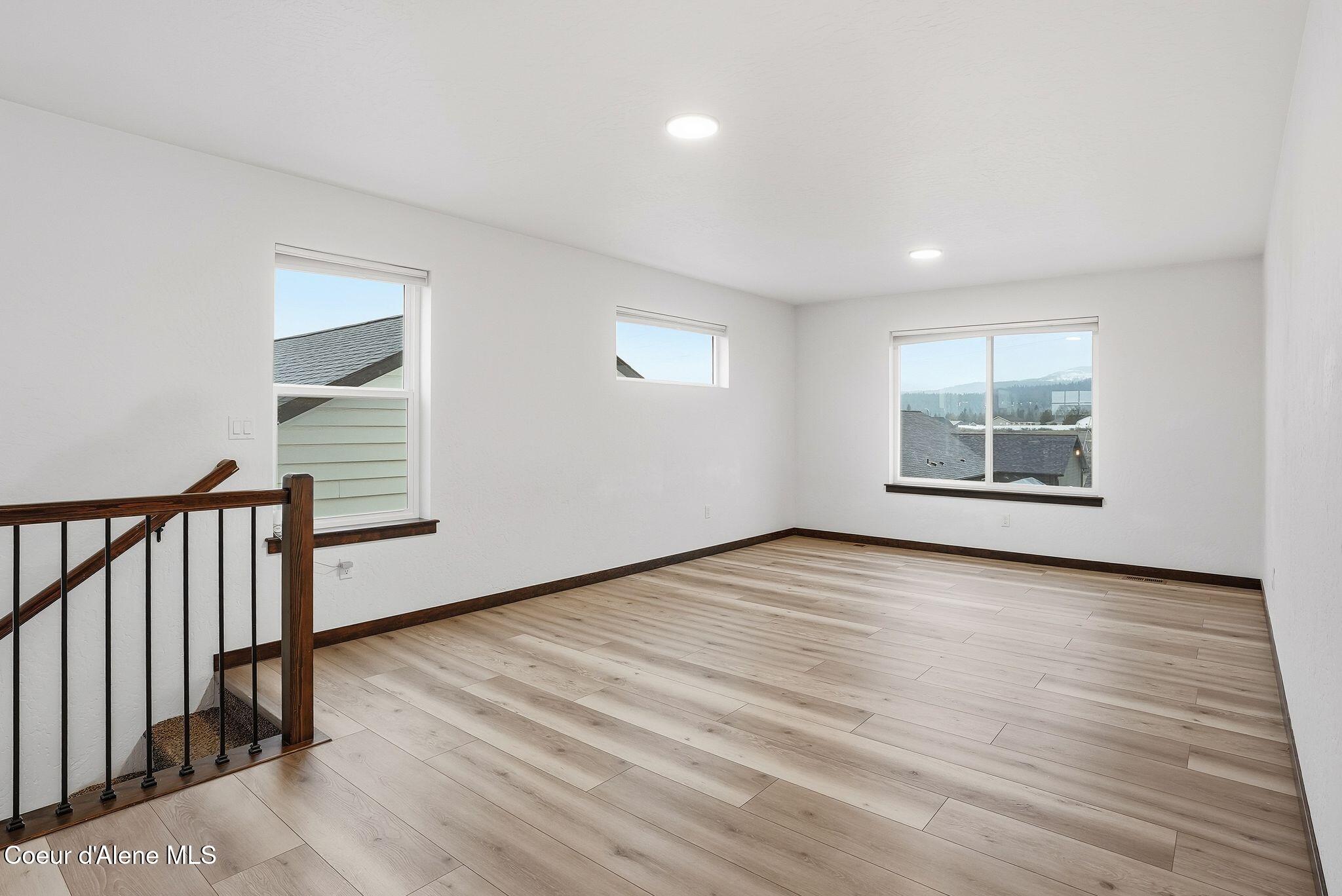 8323 West Splitrail Avenue Rathdrum, ID 83858 - Photo 14 of 34 8323 splitrail