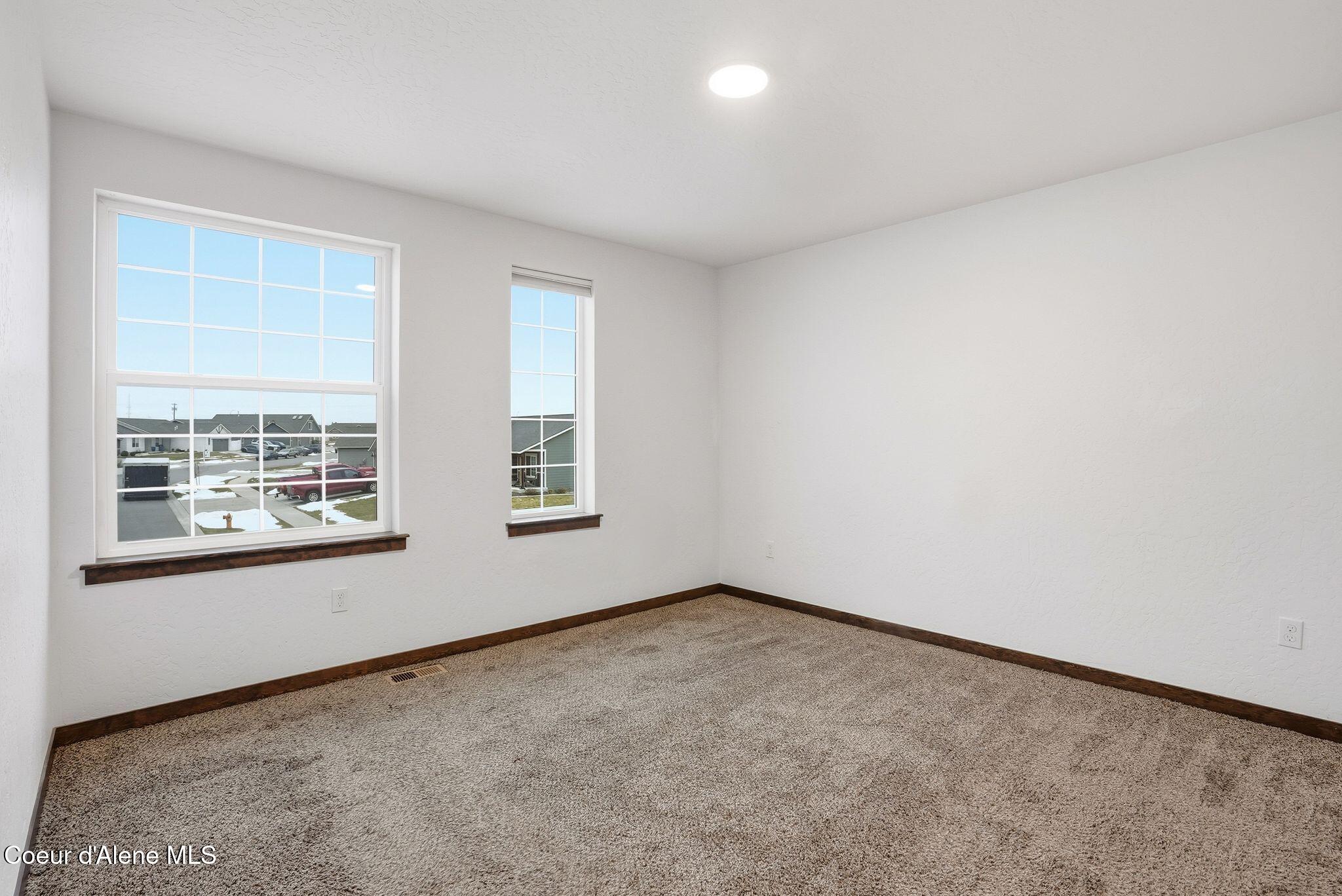 8323 West Splitrail Avenue Rathdrum, ID 83858 - Photo 21 of 34 8323 splitrail