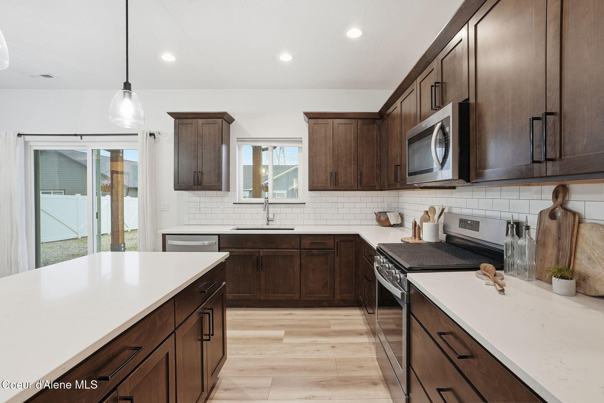 8323 West Splitrail Avenue Rathdrum, ID 83858 - Photo 9 of 34 8323 splitrail