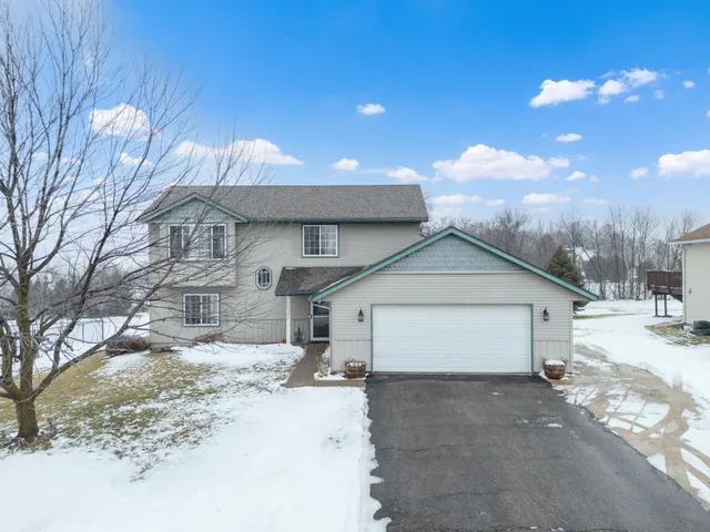 $349,900 | 1252 North Pine Drive Northeast, Pine Island, MN 55963