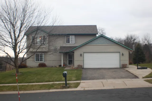 $369,900 | 1252 North Pine Drive Northeast, Pine Island, MN 55963