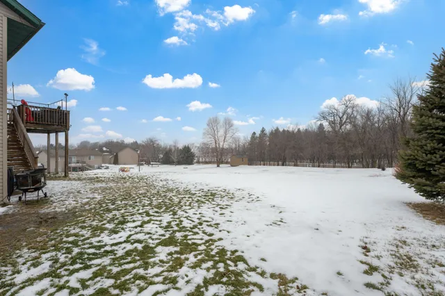 $349,900 | 1252 North Pine Drive Northeast, Pine Island, MN 55963