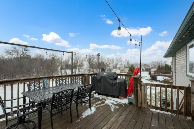 $349,900 | 1252 North Pine Drive Northeast, Pine Island, MN 55963