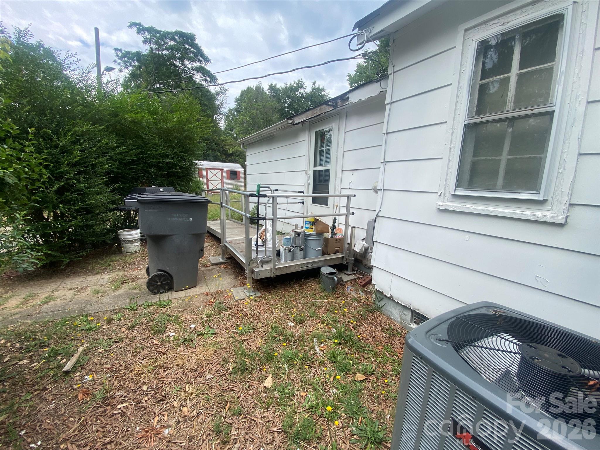 901 Indiana Street Kannapolis, NC 28083 - Photo 10 of 13