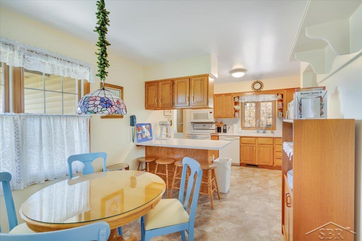 4285 Lone Road Freeland, MI 48623 - Photo 22 of 38